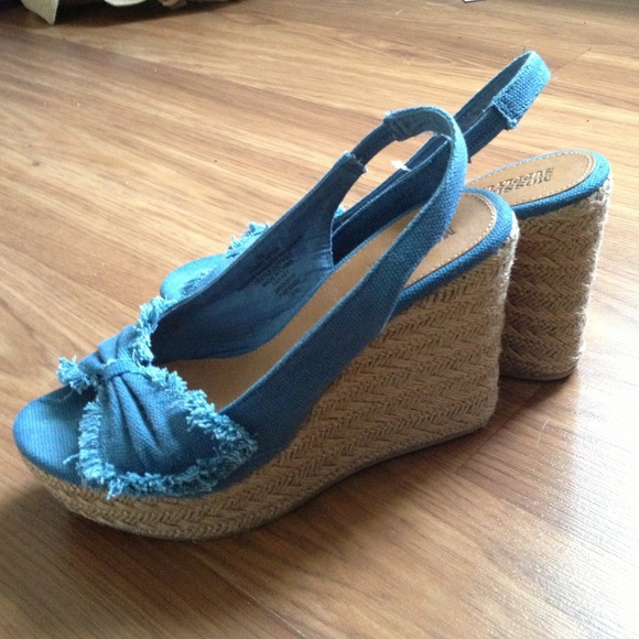Blue burlap wedges - Picture 2 of 4