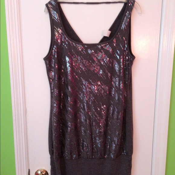 NEW YEARS EVE Sequin Dress - Picture 2 of 3