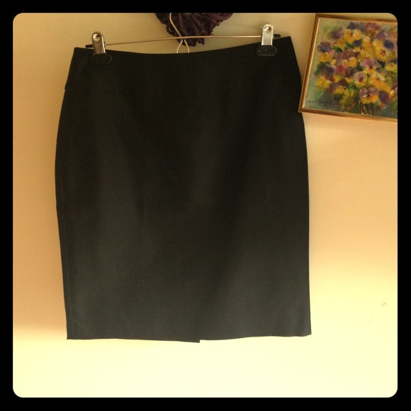 Talbots petite pencil skirt in black - Picture 1 of 3