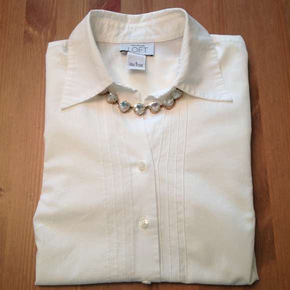 LOFT Tops - 🚫SOLD🚫LOFT white button-down tuxedo shirt