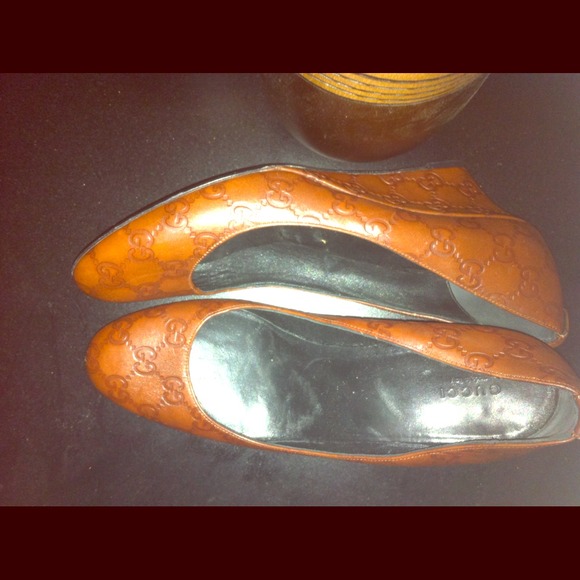 Gucci Shoes - 🌟🌟 Sold in bundle 🌟Authentic Gucci Wedge pumps
