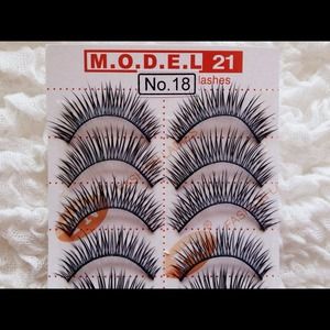 False Eyelashes #18