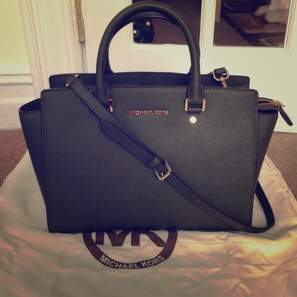 Micheal Kors Large Selma Saffiano Satchel