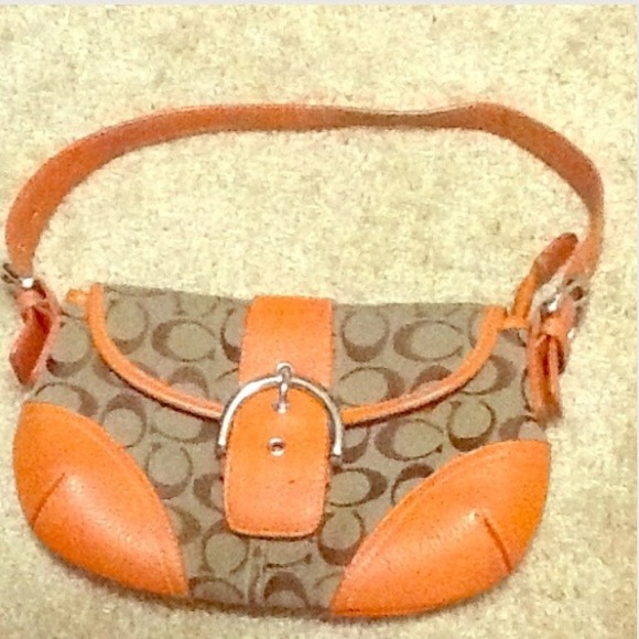 Orange Coach Leather bag - Picture 1 of 4