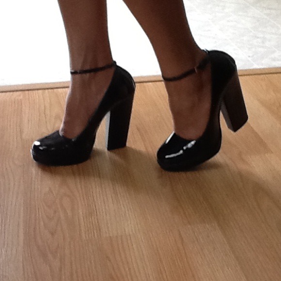 SOLD: Black Patent Leather Pumps