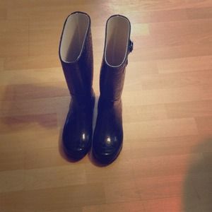 Black rain boots
