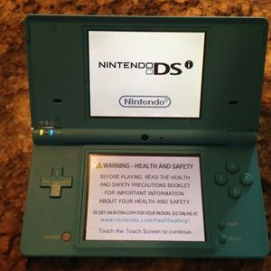 *****RESERVED FOR SKYE******Blue Nintendo Dsi