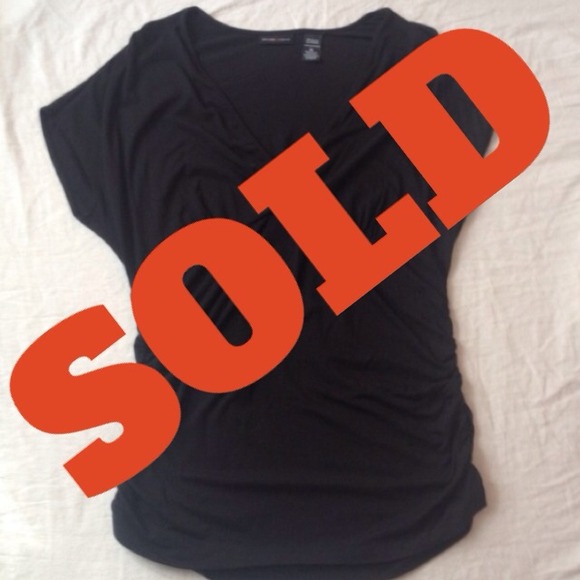 Basic black top! Size extra large!