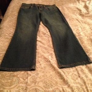 Levi pants size 9S