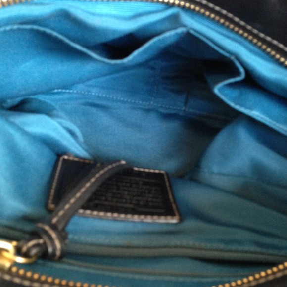 🎉Coach handbag 🎉 - Picture 4 of 4