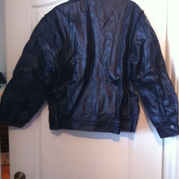 Pepsi genuine 100% leather jacket.. - Picture 2 of 4