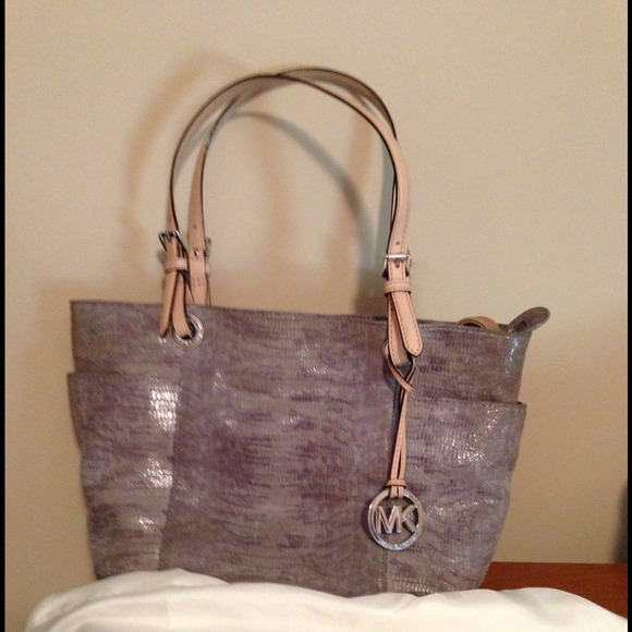 Michael kors  💞💞SOLD BUNDLE💞💞