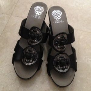 Brand new Vince Camuto wedges with beading