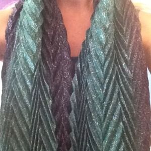 Blue sparkly scarf with matching hat