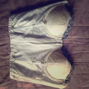 *RESERVED FOR HAYBELLE* corset top