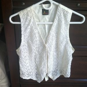 Crochet vest/top