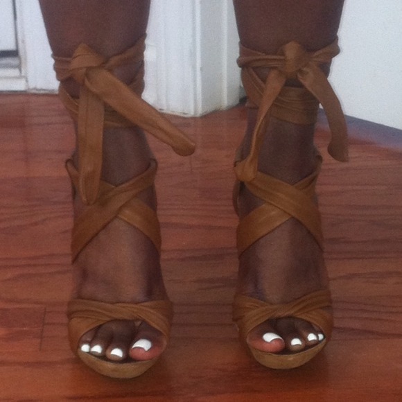 ***REDUCED!!!*** Caramel Aldo Strappy Sandal
