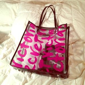 🎄🎁Victoria's Secret Clear Bag!