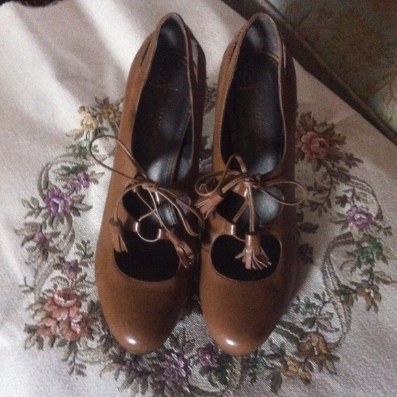 Oxford shoes B Makowsky