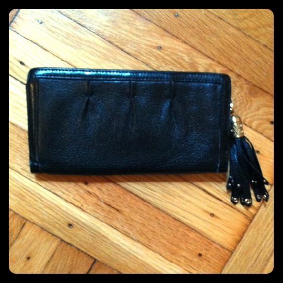Black Cole Haan leather wallet