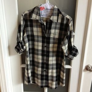 ✨HP 11.12.13✨ NWOT Theory Seena plaid tunic