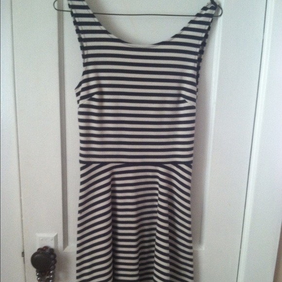 form fitting dress. dark gray and white stripes - Picture 1 of 2