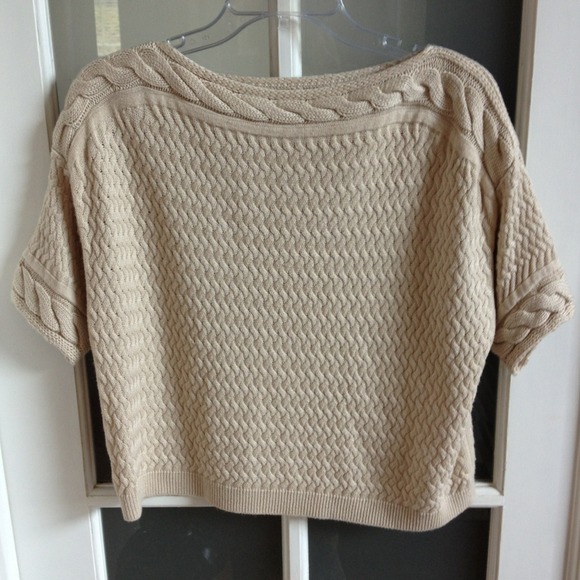 🚫SOLD🚫 MNG by Mango sweater knit crop top