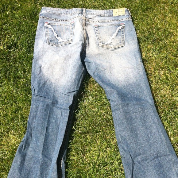 🚫donated🚫 - Picture 2 of 4