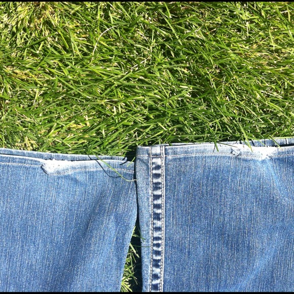 🚫Sold at pop up shop 🚫BKE premium denim - Picture 4 of 4