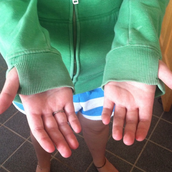 💥Sold at pop up shop💥 - Picture 2 of 4