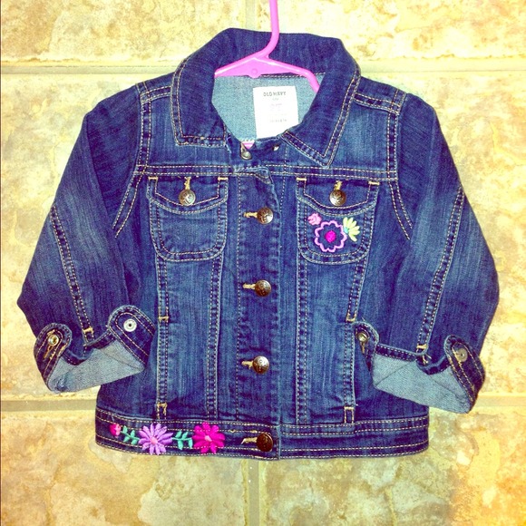 Little girls jean jacket ! So adorable !!
