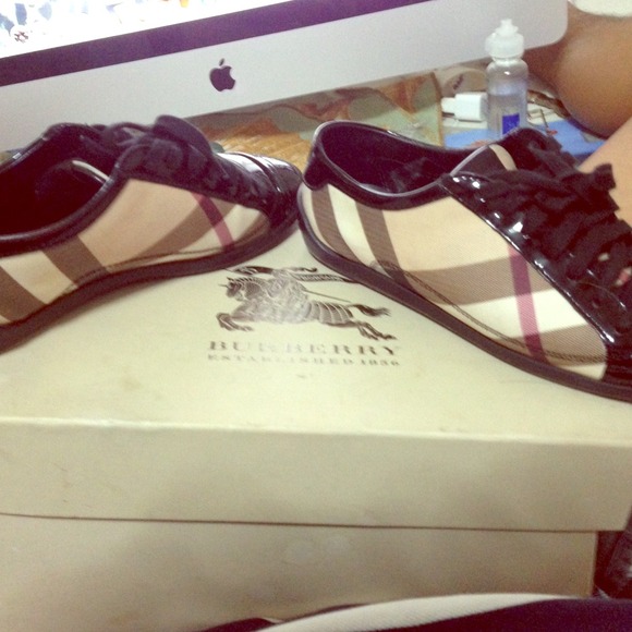 Burberry Sneakers