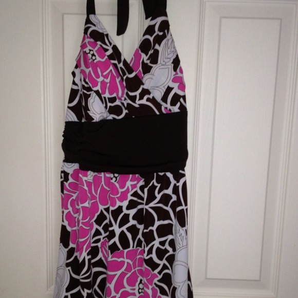 Trixxi Halter Dress Pink white & chocolate brown!