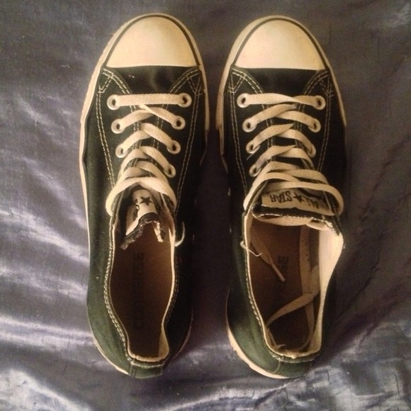 Black Converse