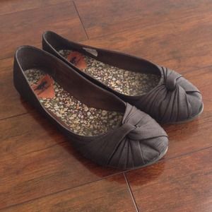 Rocket Dog Brown Flats & Nine West Gray Flats
