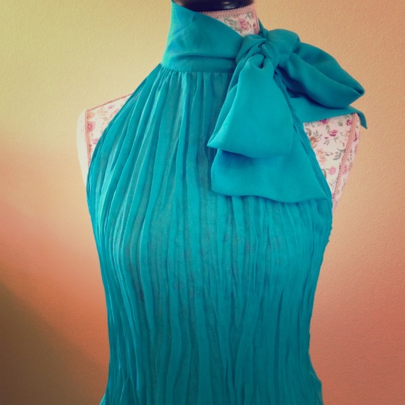 Turquoise tunic top with scarf attached