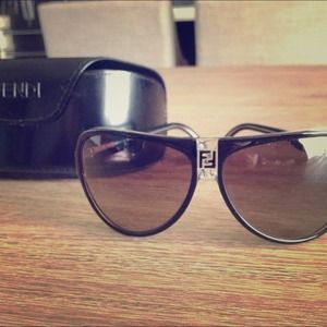 •••SOLD•••