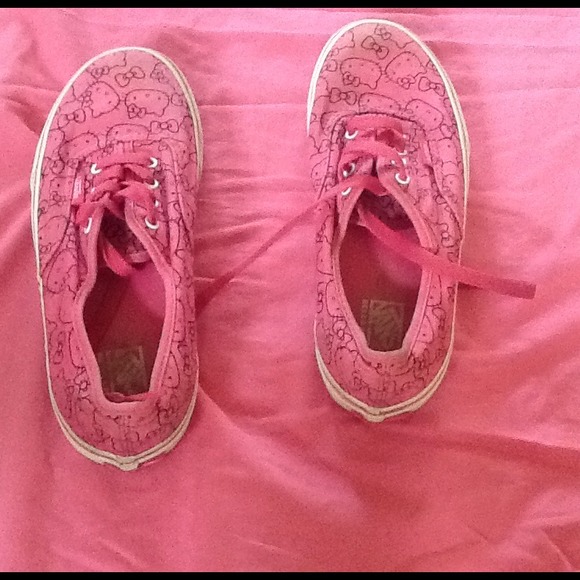 Hello kitty vans - Picture 4 of 4