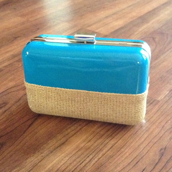 Jessica Simpson Clutch - Picture 3 of 3