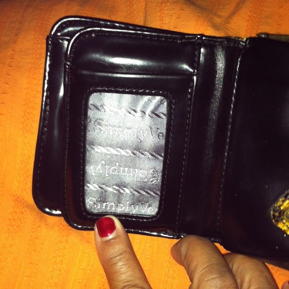 Wallet - Picture 2 of 4
