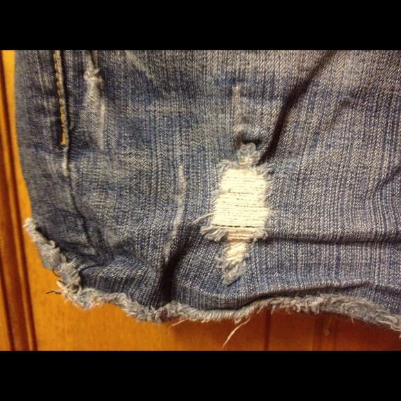 shorts - Picture 2 of 3