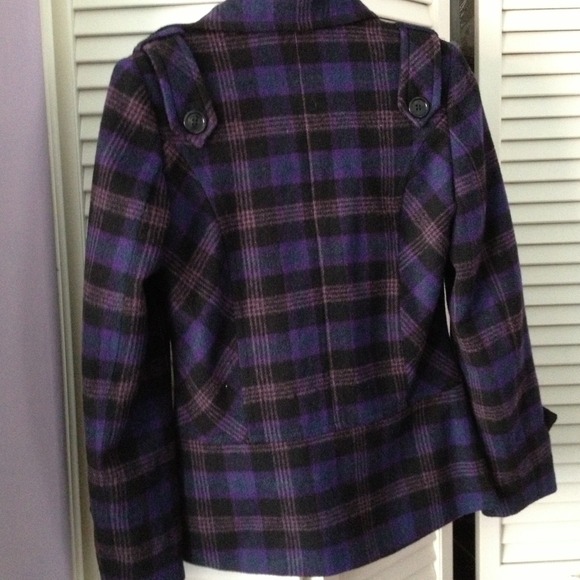Peacoat - Picture 2 of 2
