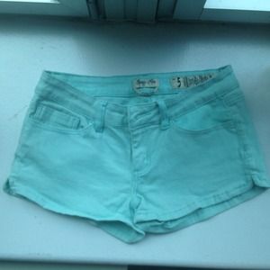 Adorable Indigo Rein shorts- never worn.