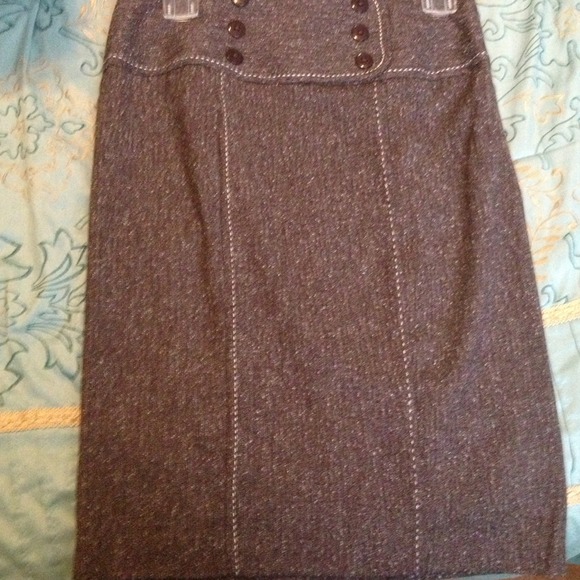 Beautiful Vest and skirt color Brown - Picture 4 of 4