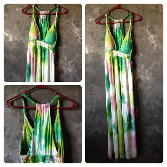 NWOT - Gorgeous maxi dress