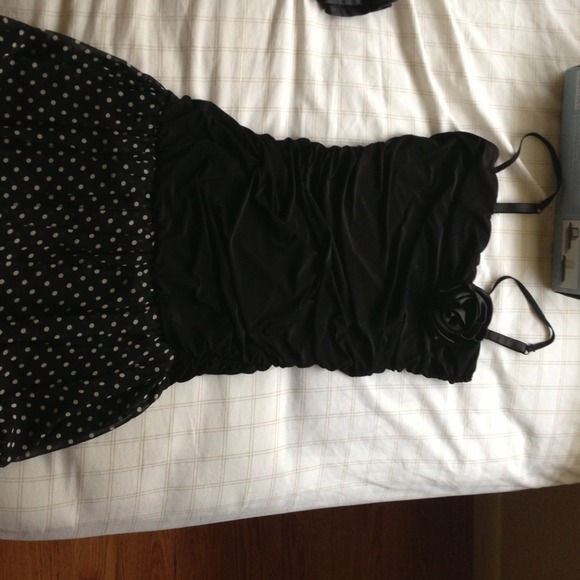 Dresses & Skirts - Dress 😊😍