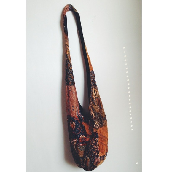 ✨HOLD✨ Boho cross body bag 💙