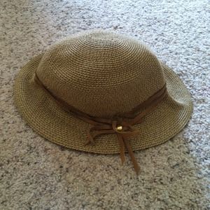Cute little must have hat for the beach