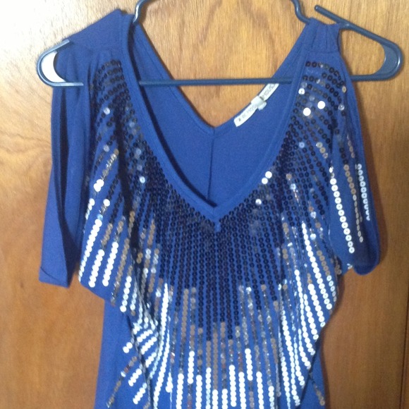 almost famous Tops - FREE WITH PURCHASE! famous top size small