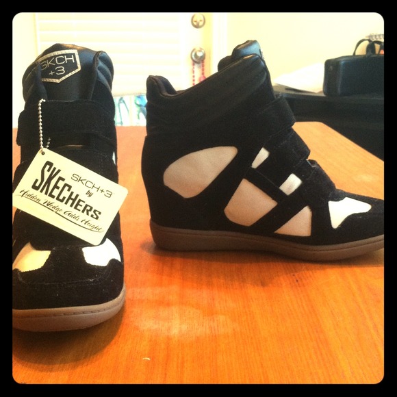 Sketchers wedge high tops